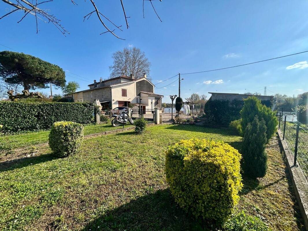Photo 1 - Maison à SAINTE-TERRE