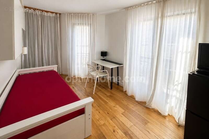 Appartement à PARIS-9E