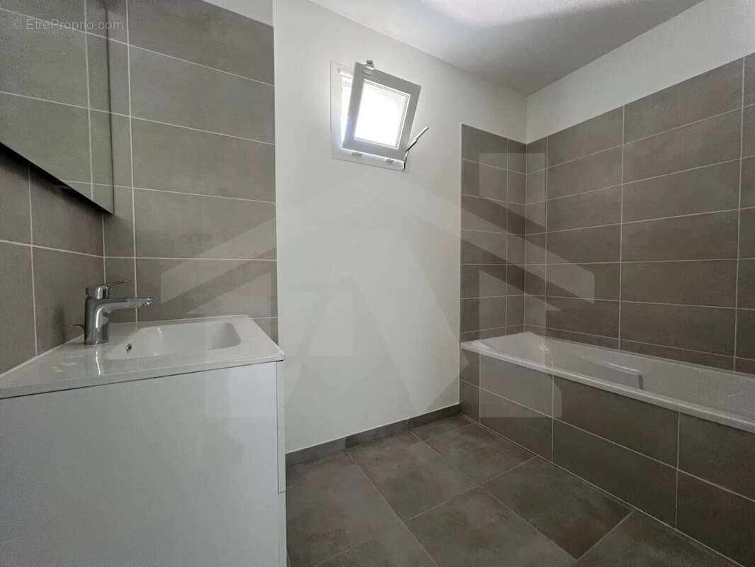 Appartement à ECHIROLLES