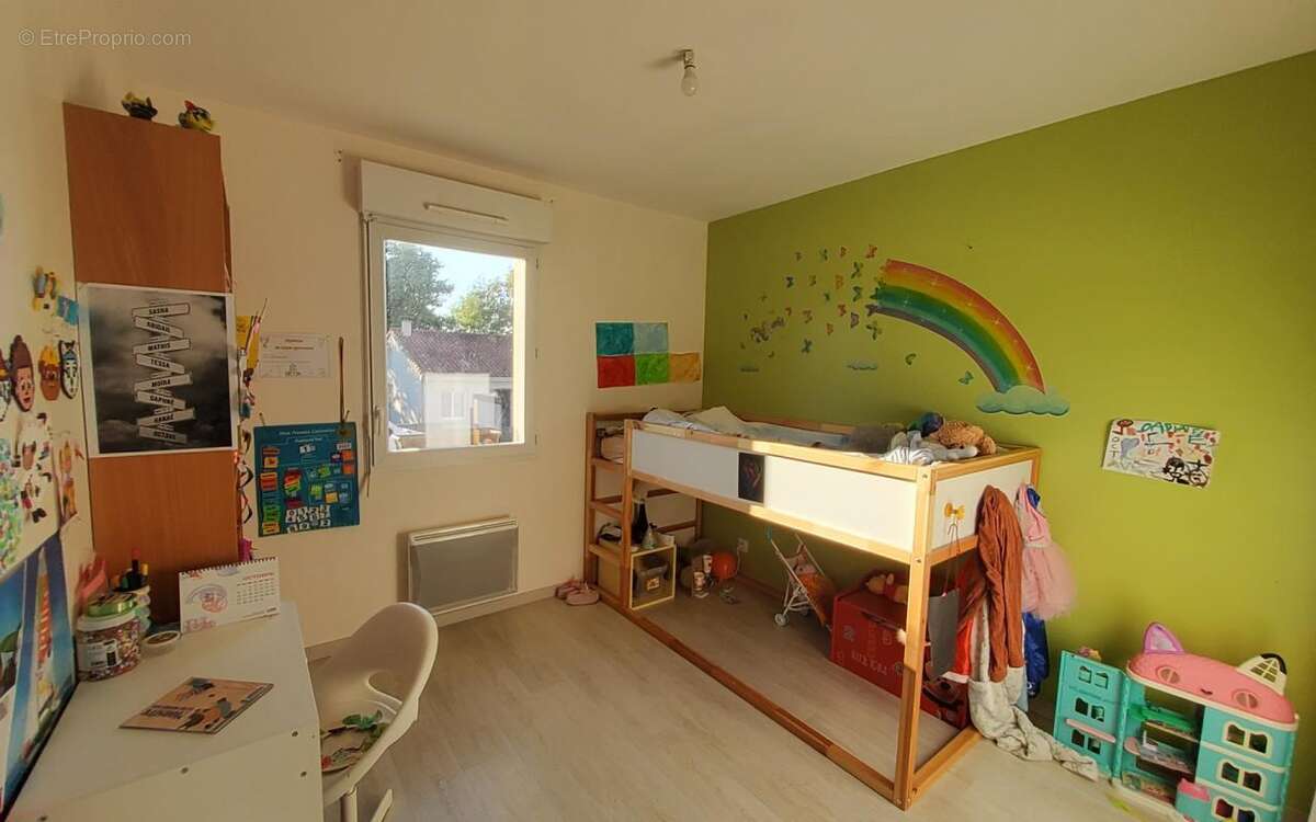 Maison à SAINT-GEORGES-DES-GARDES