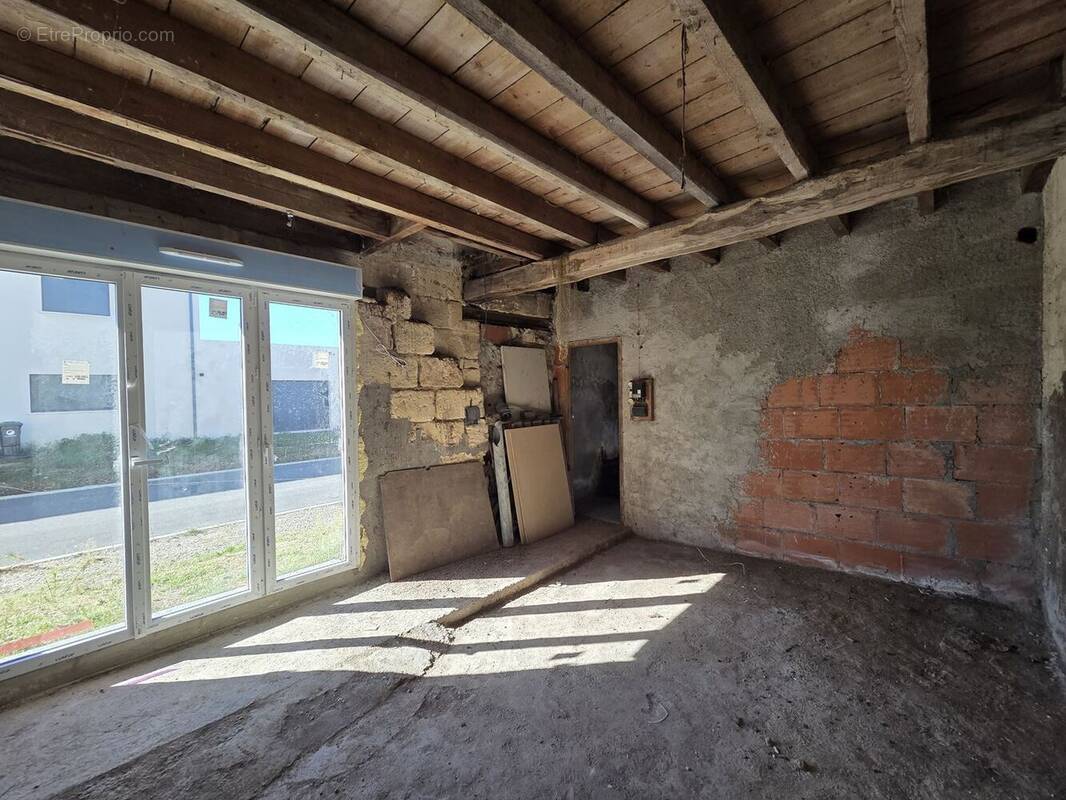 Maison à LES BILLAUX