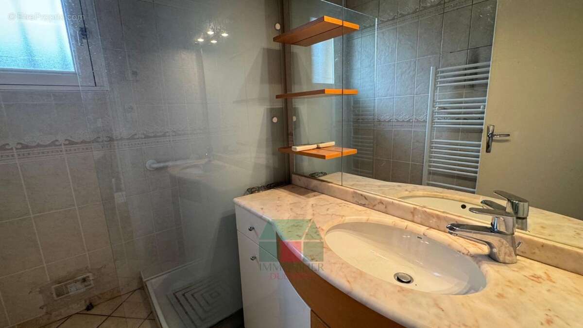 Plein centre Lévignac villa T4 jardin 469m²  garage sous sol - photo 4