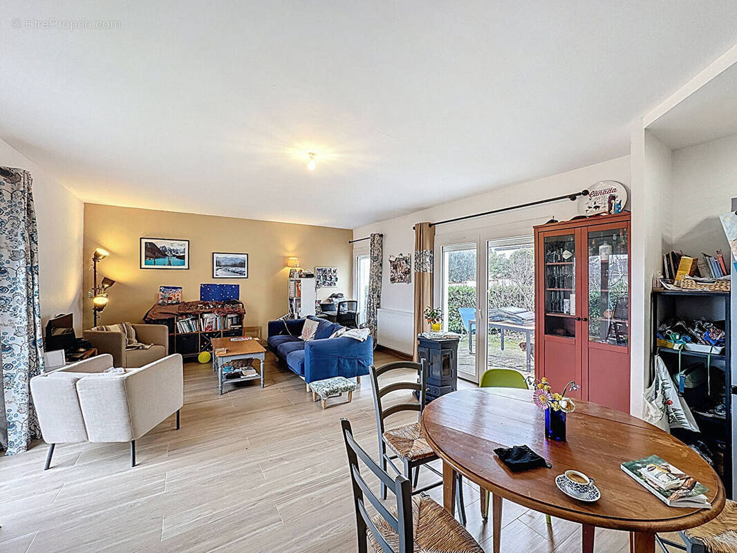 Maison à SAINT-ORENS-DE-GAMEVILLE