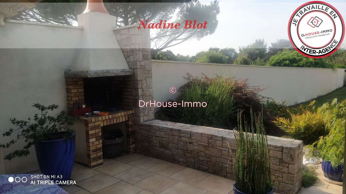 Maison à SAINT-MACAIRE-EN-MAUGES