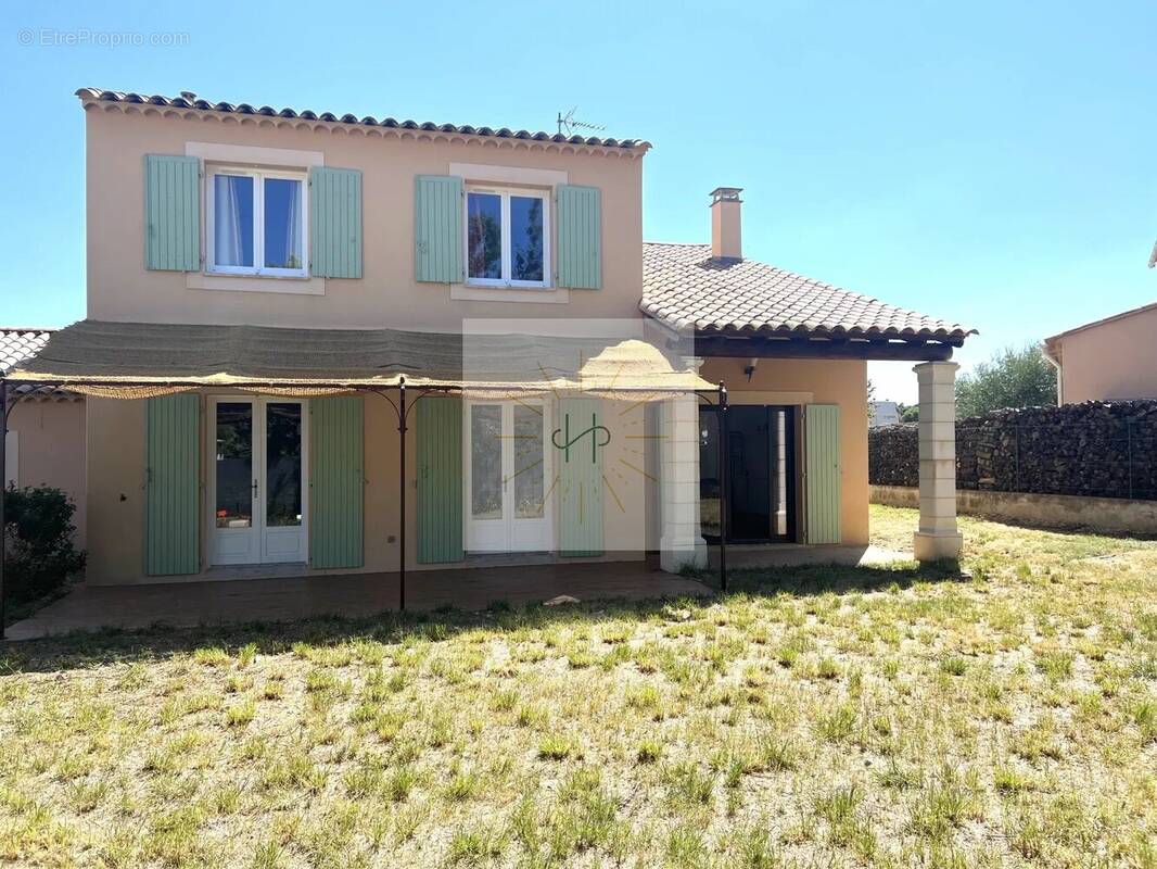 Maison à SAINT-REMEZE