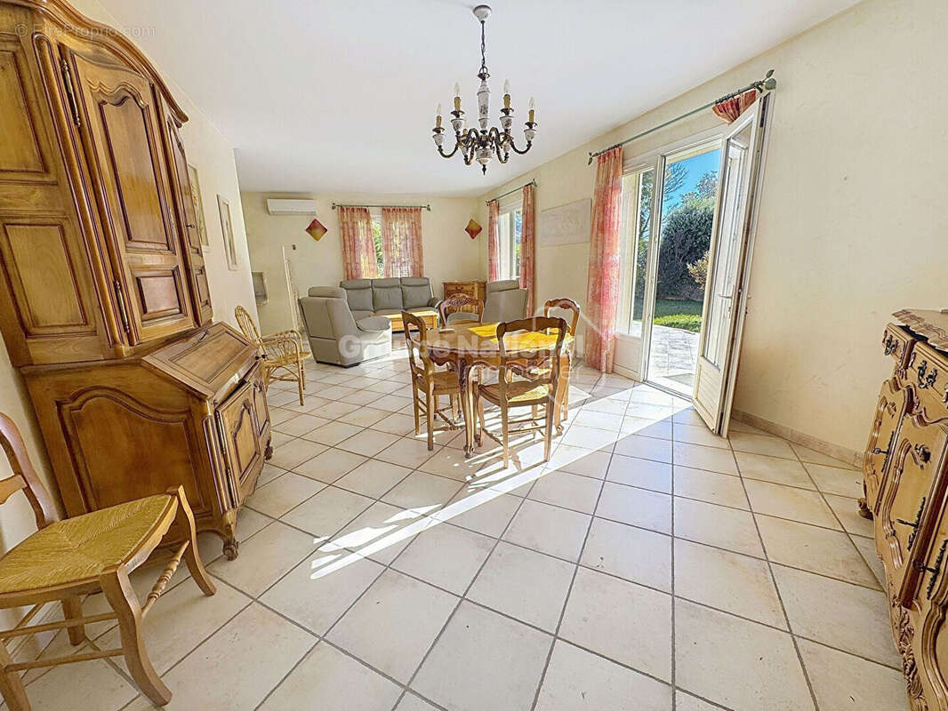 Maison à CHEVAL-BLANC