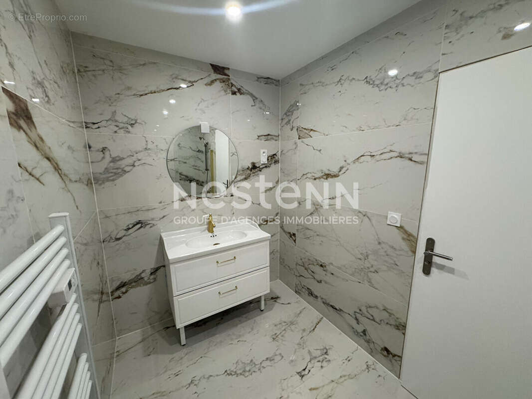 Maison à LES MONTILS