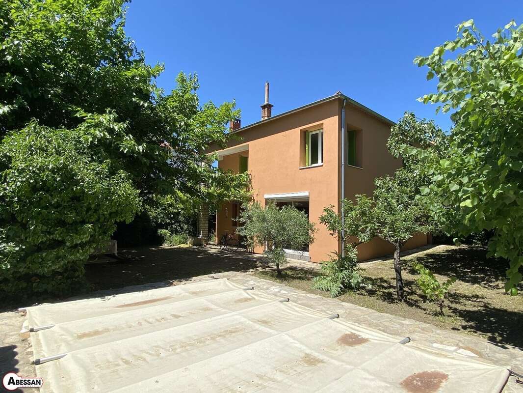 Maison 145 m² à Ales  - photo 2