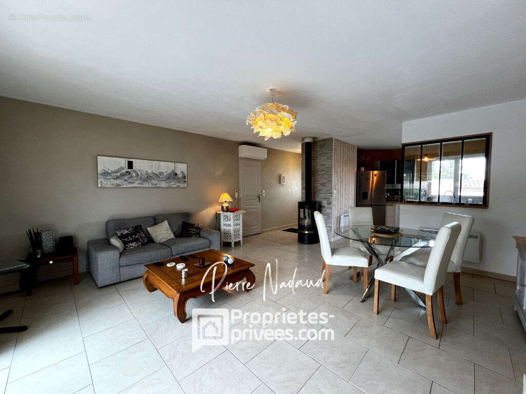 Maison à SAINTE-TERRE