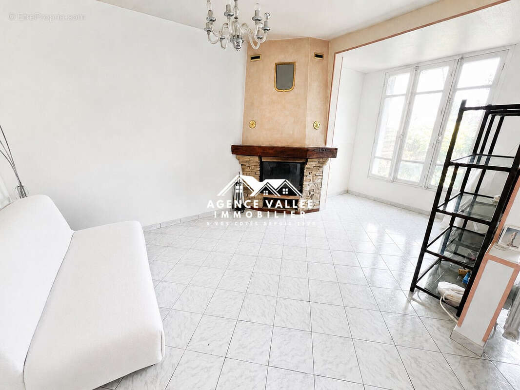 Maison à VILLABE