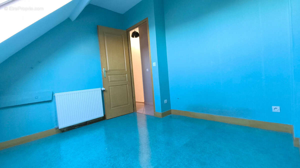 Maison à VIGNEUX-SUR-SEINE