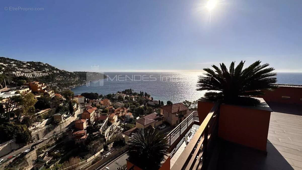 Appartement à ROQUEBRUNE-CAP-MARTIN