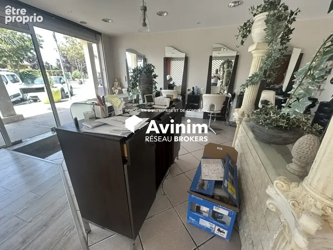 Commerce 53 m² à La Salvetat-Saint-Gilles  - photo 3