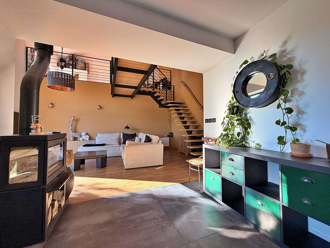 Maison à BOURGOIN-JALLIEU