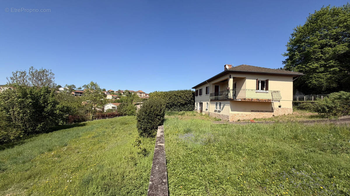 Photo 1 - Maison à AMPLEPUIS