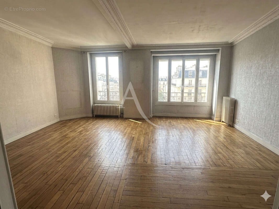 Appartement à PARIS-20E