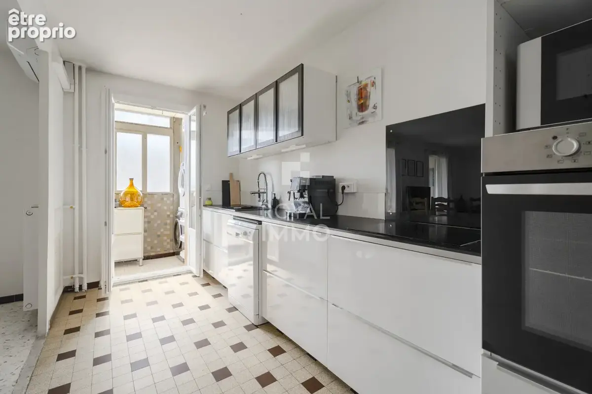Toulon est-limitrophe la valette du var t4 + balcons + grand garage - photo 5