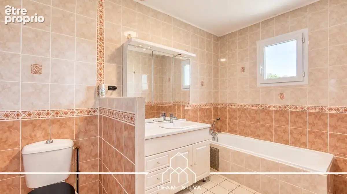 Maison 5 pièces 105 m² à vendre à Vonnas (01540) - photo 18
