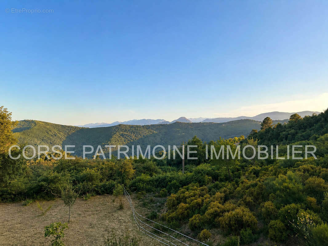 Maison avec vue dégagée sur la plaine et les montagnes - photo 20