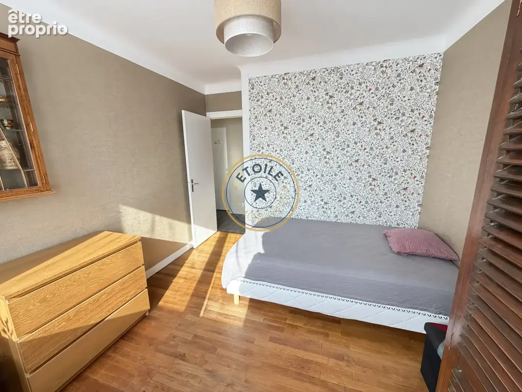 Maison rénovée de 178m2, 5 chambres à Avrillé, Bois du Roy - photo 10