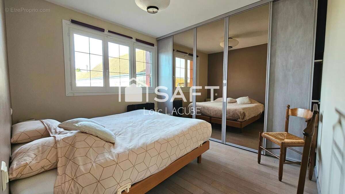 Maison 150 m² à Neauphle-Le-Vieux  - photo 7