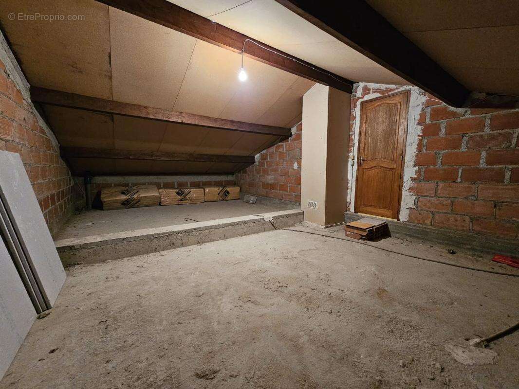 Maison à LABARTHE-SUR-LEZE