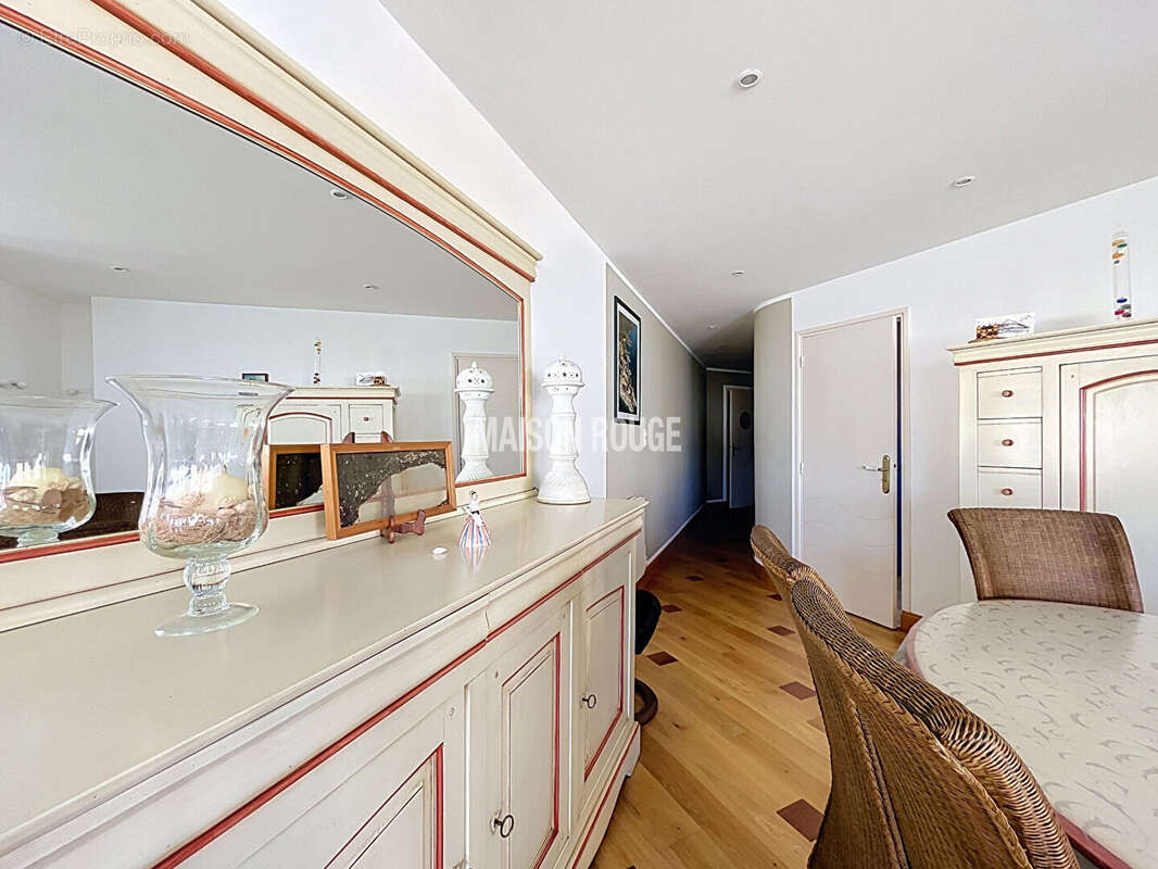 Immeuble d'exception avec roof-top, trois appartements au coeur du val-andre - photo 6