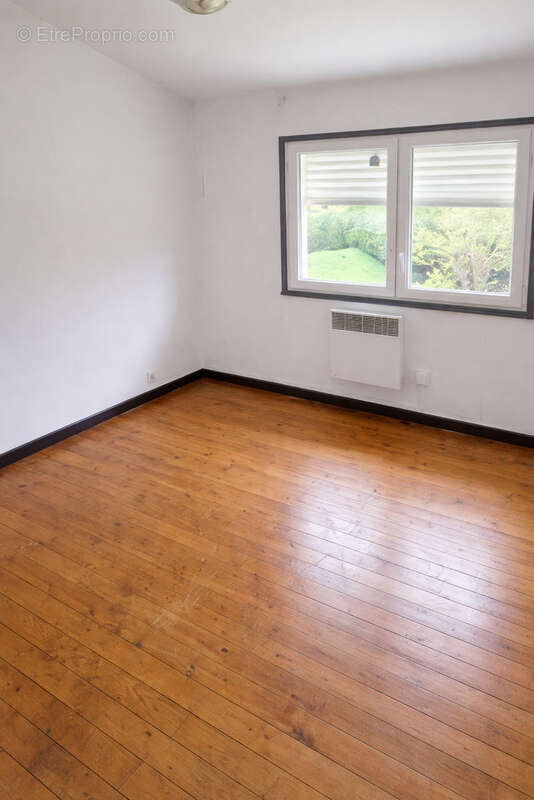 Appartement à GRENAY