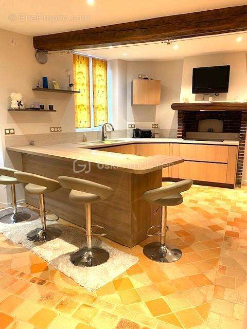 Maison à POIGNY-LA-FORET