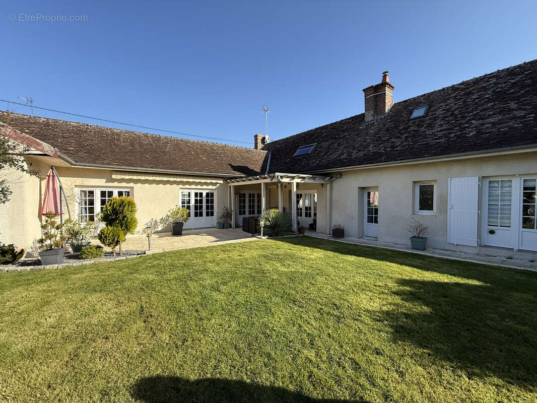 Maison à NOGENT-SUR-SEINE