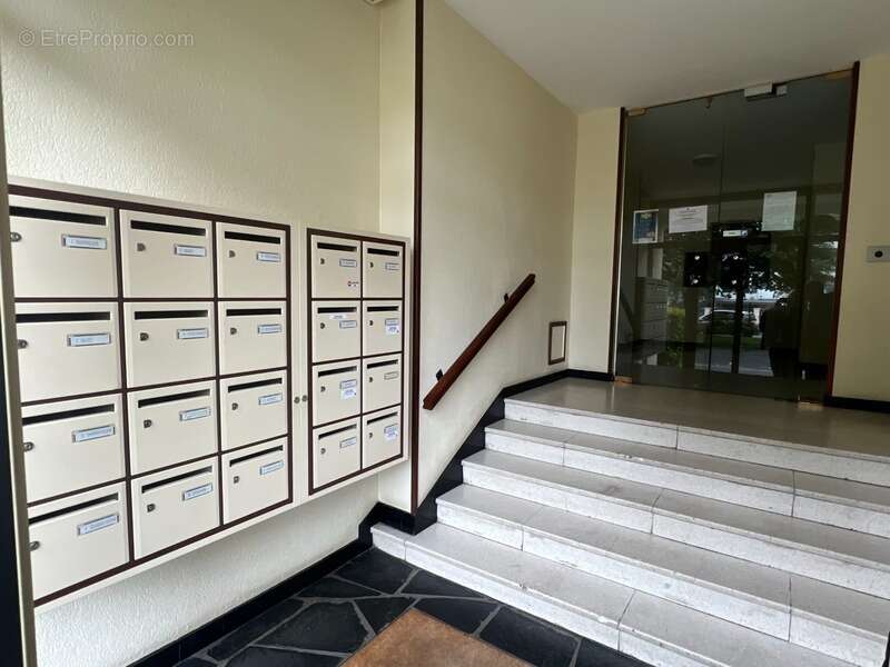 Appartement à CHENNEVIERES-SUR-MARNE