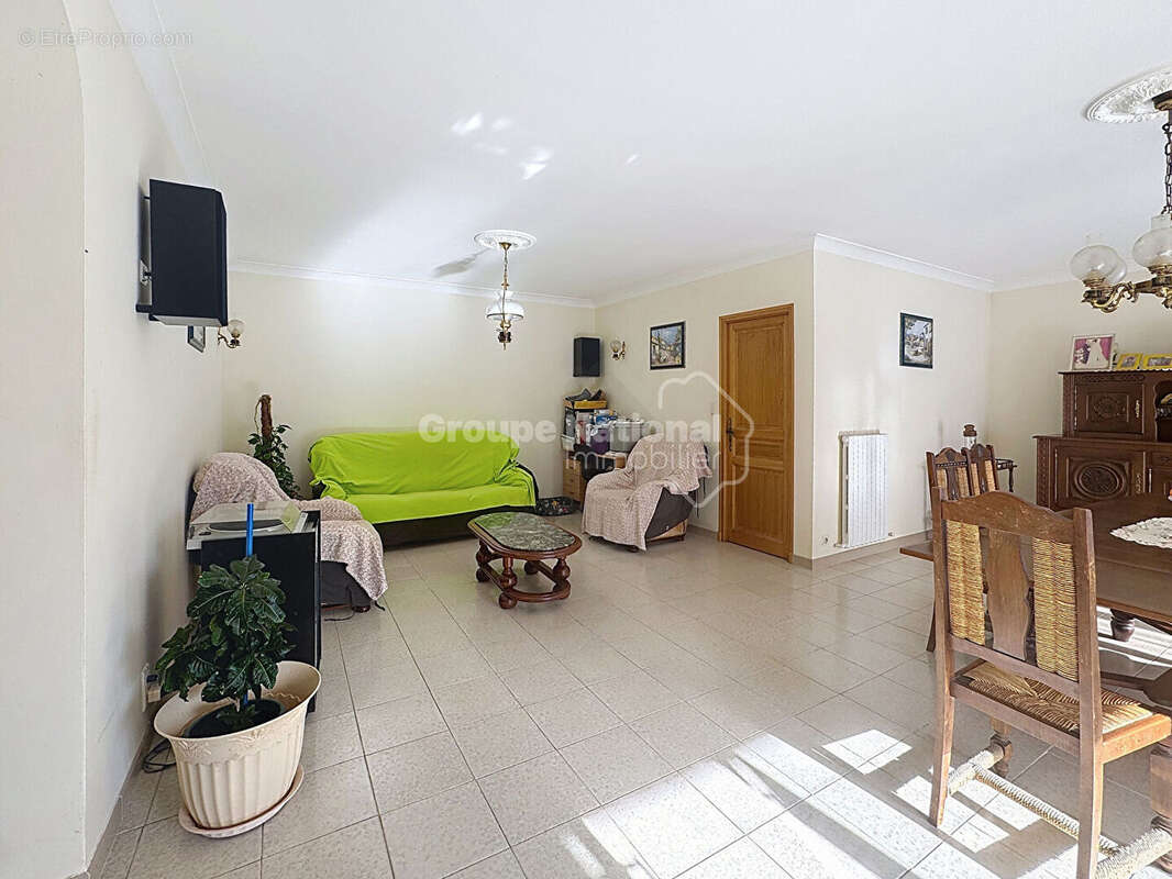 Maison à CHEVAL-BLANC