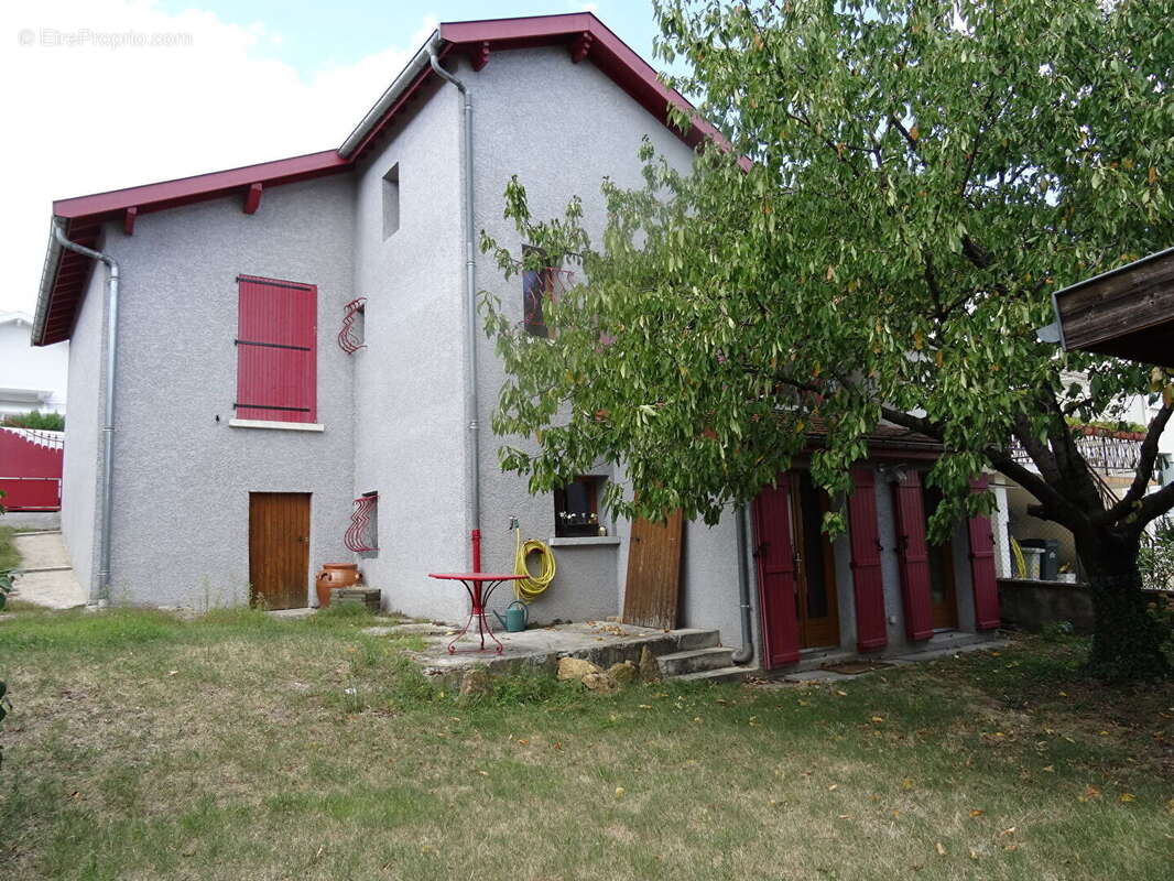 Maison à OULLINS