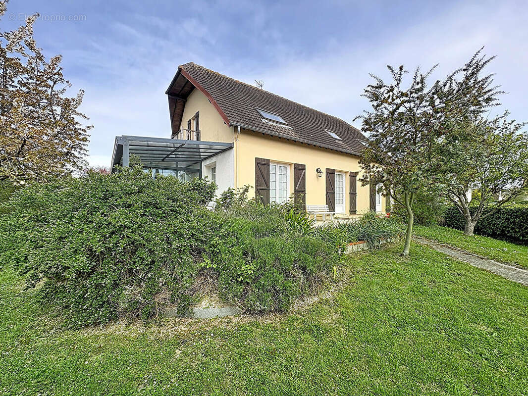 Maison à DOUVRES-LA-DELIVRANDE