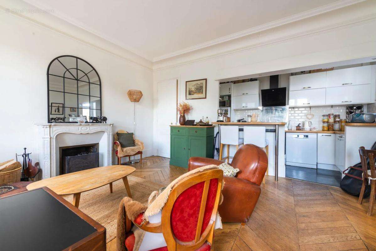 Appartement à VILLE-D'AVRAY