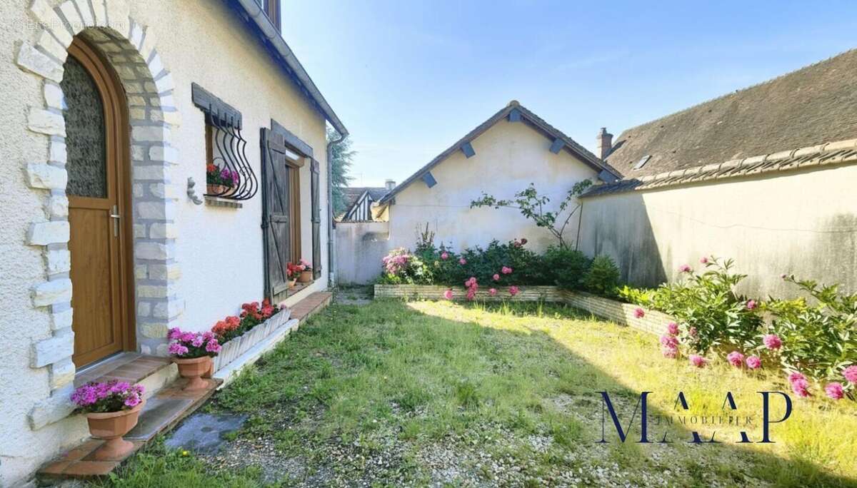 Maison 3 chambres avec garage - photo 7