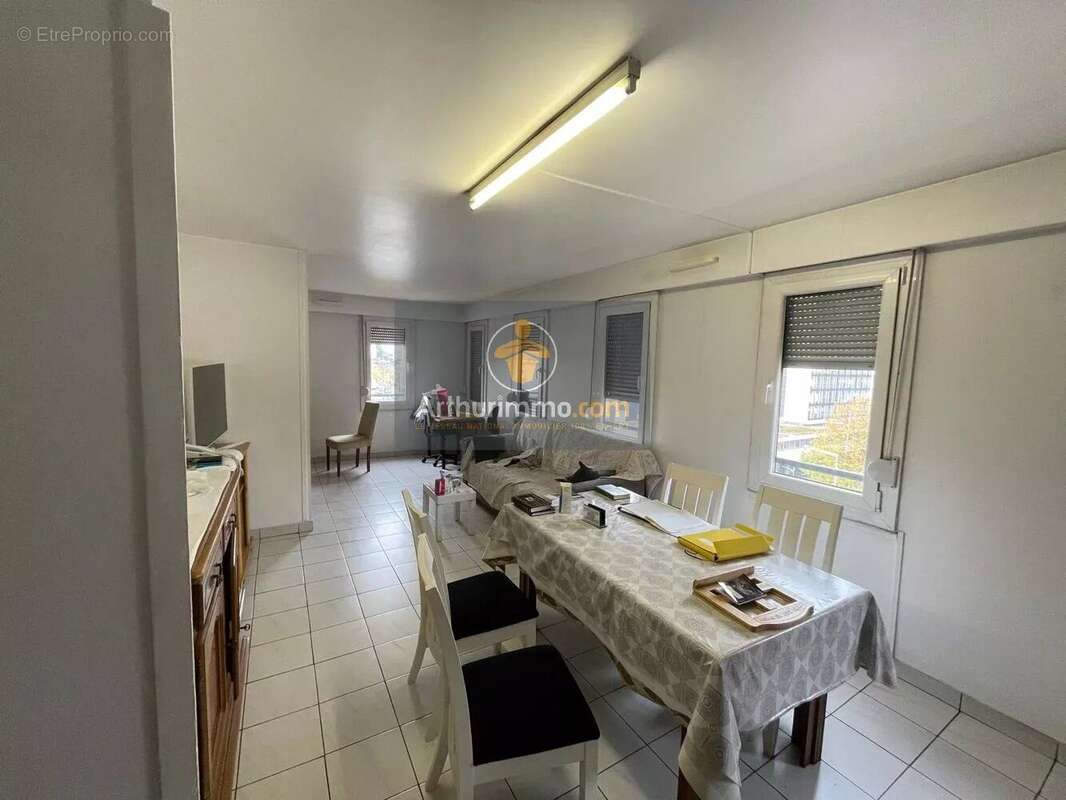 Appartement à SARCELLES