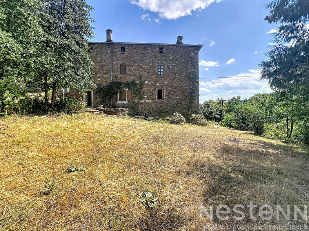 Ancienne ferme et magnanerie cévenole avec gîtes, 6 hectares de terrain et vue sur la vallée - Saint Germain de Calberte - photo 2