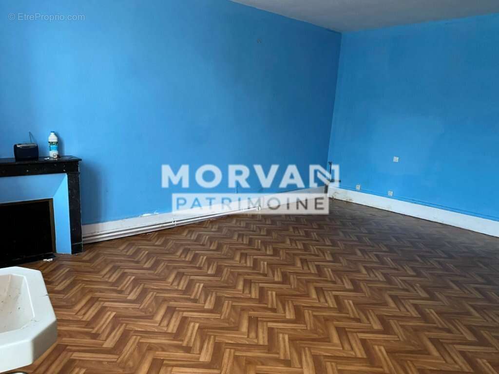 Maison à SAINT-SAULGE