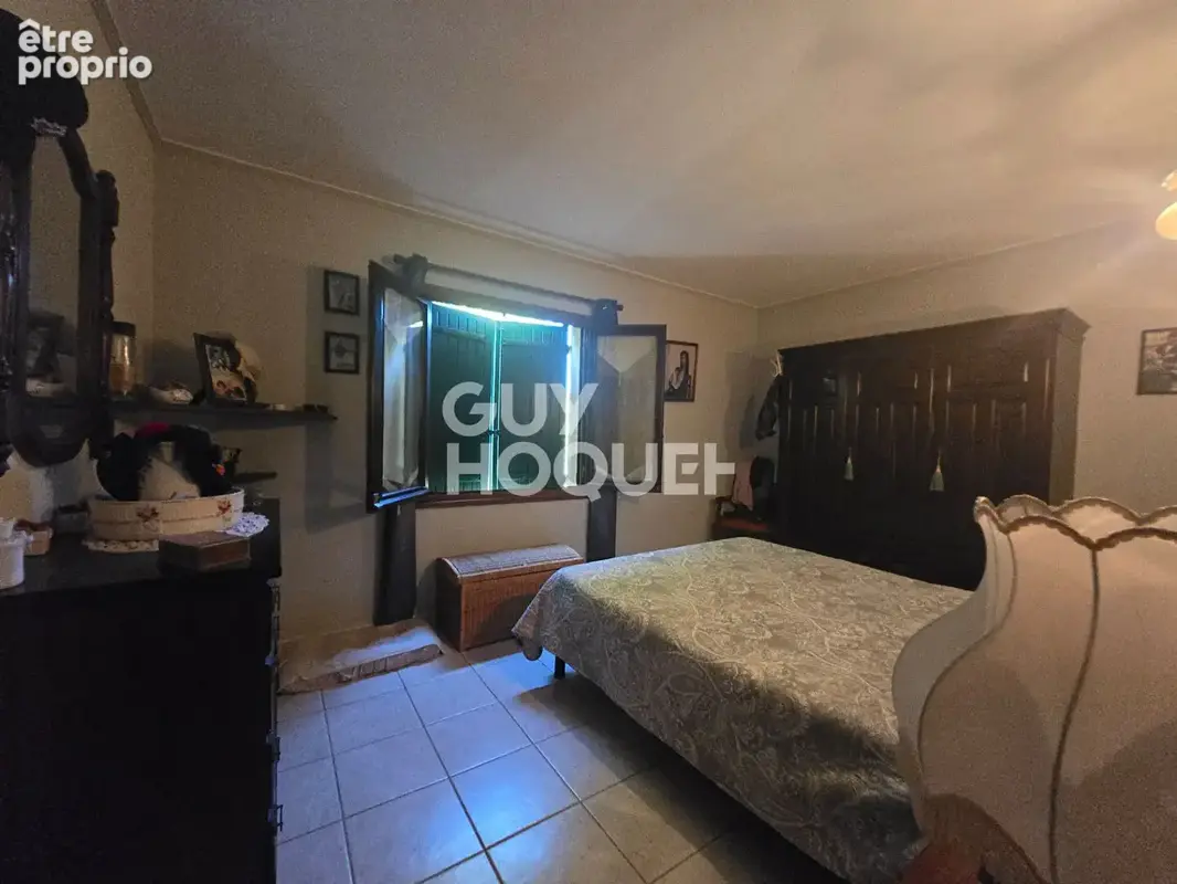 Maison 4 pièces à vendre à Connaux avec piscine et grands garages - photo 6