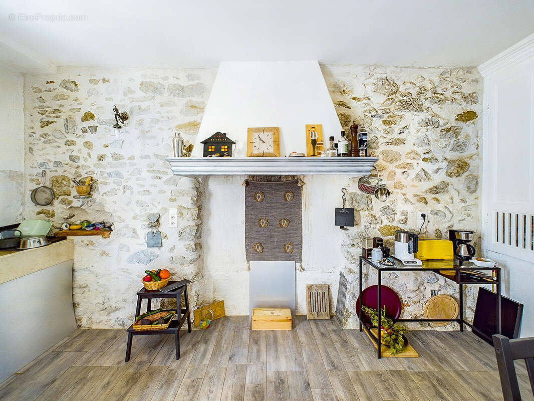 Maison à VAISON-LA-ROMAINE