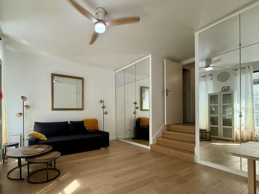 Appartement à PARIS-3E