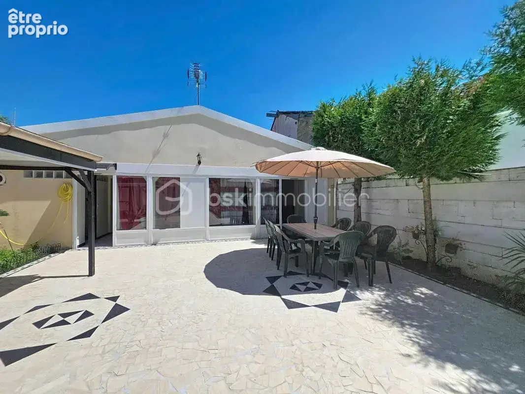 Maison de 5 pièces avec 3 chambres et sa dépendance meublée - photo 13