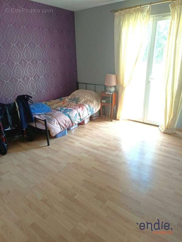 Maison à ORADOUR-SUR-GLANE