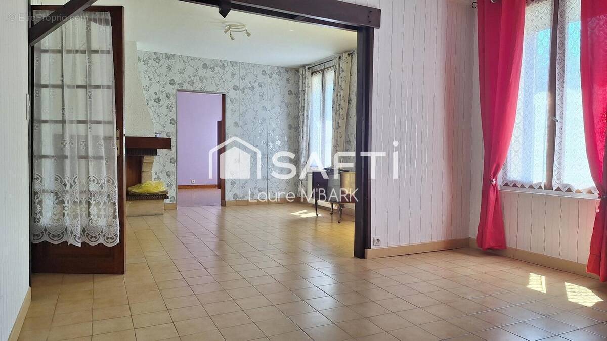 Photo 1 - Maison à NESLE