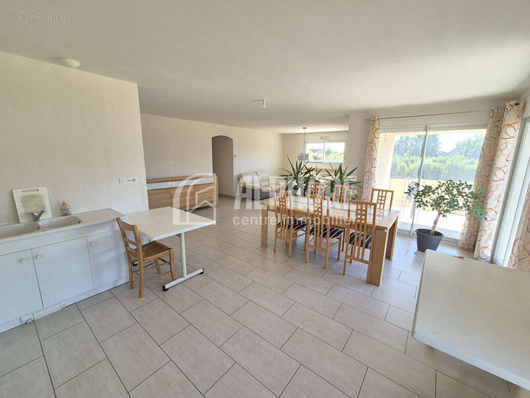 Maison Saint Martin Des Noyers - photo 5