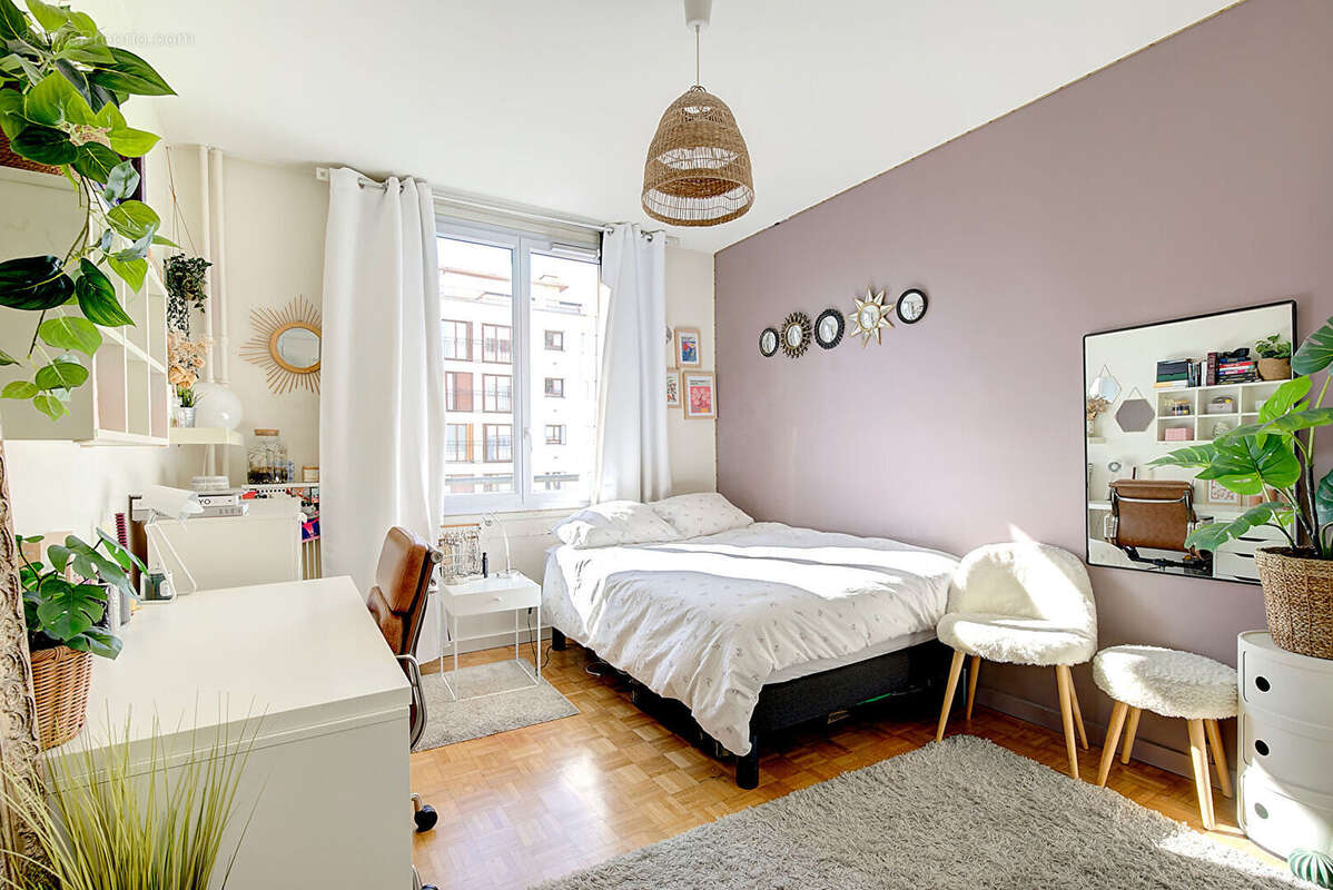 Appartement à PARIS-11E