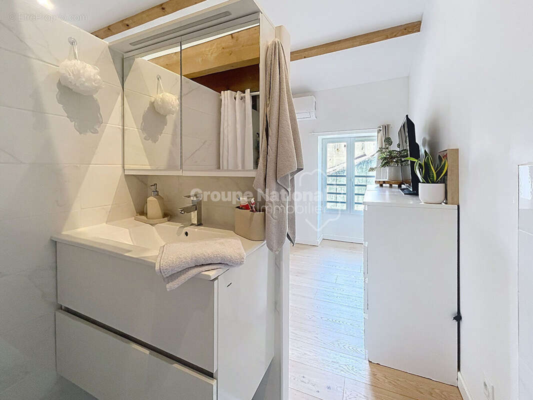 Maison à PIERRELATTE