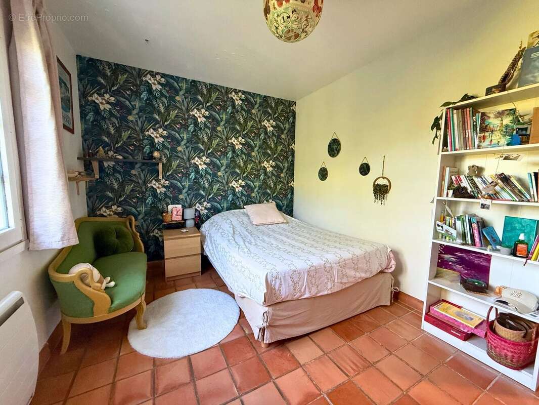 Maison à ROGNES
