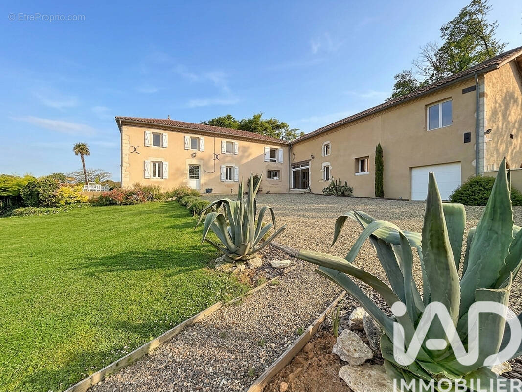 Photo 1 - Maison à SAINT-SEVER